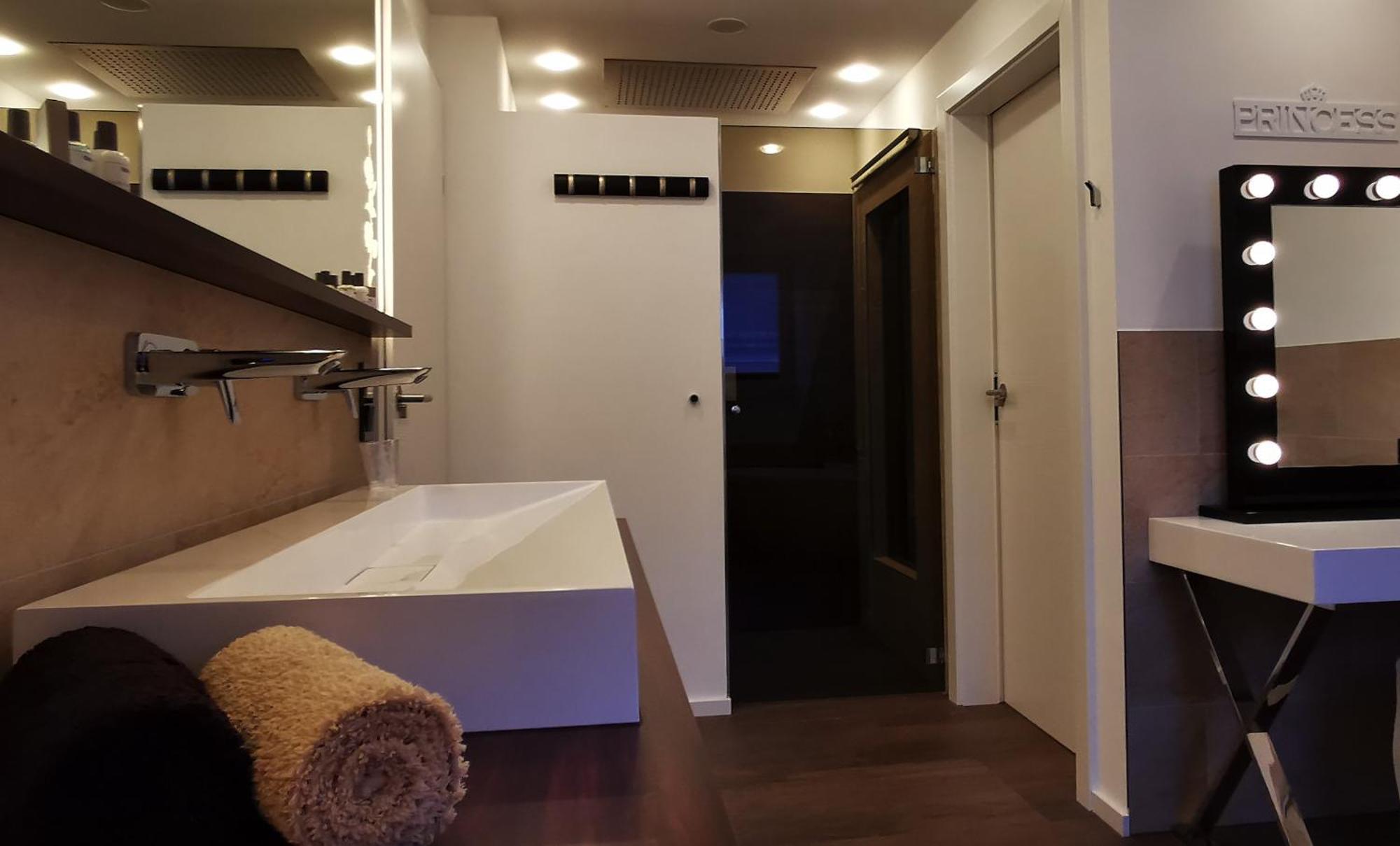 Luxor City Apartments Lienz Rum bild