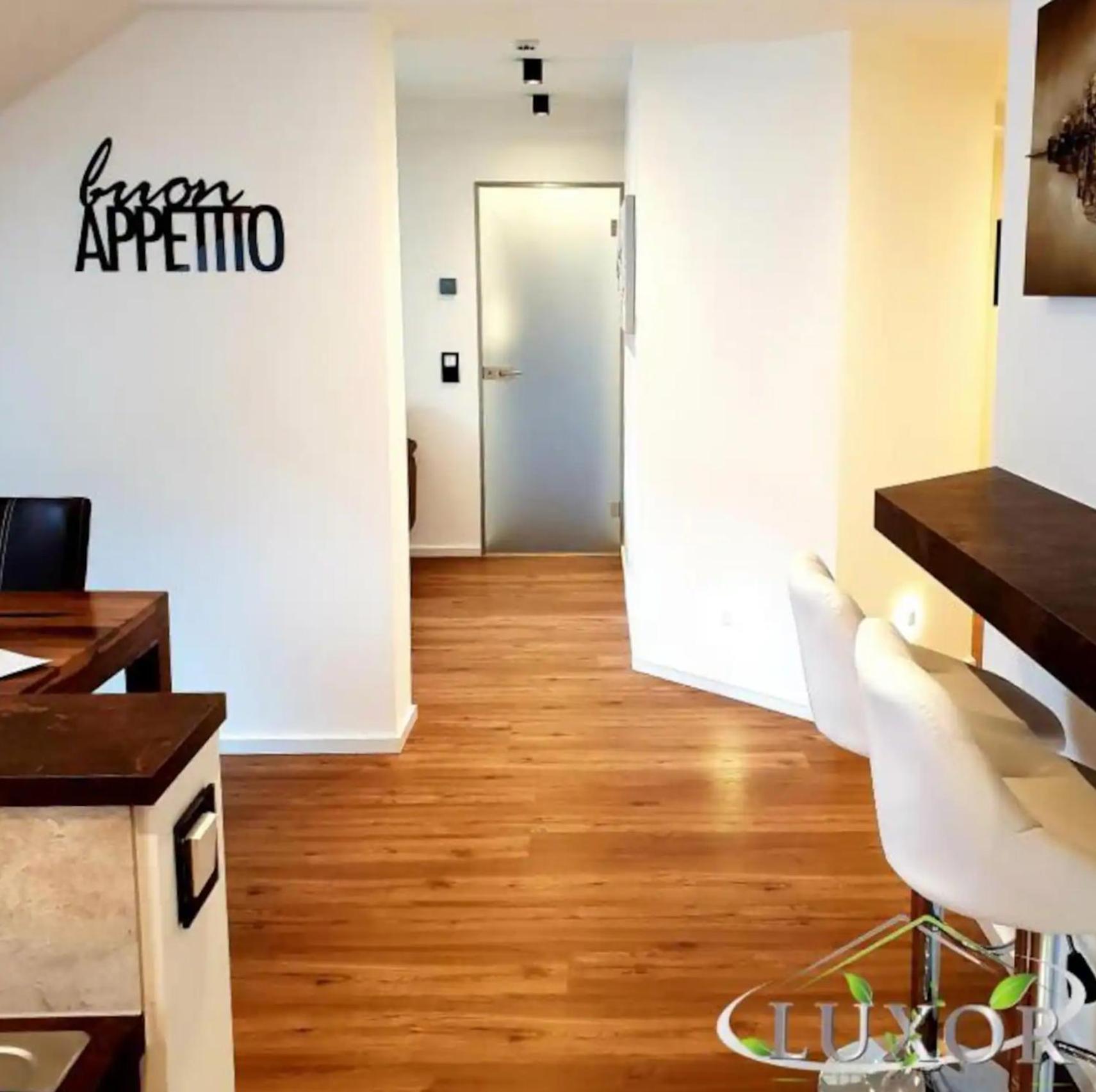 Luxor City Apartments Lienz Rum bild